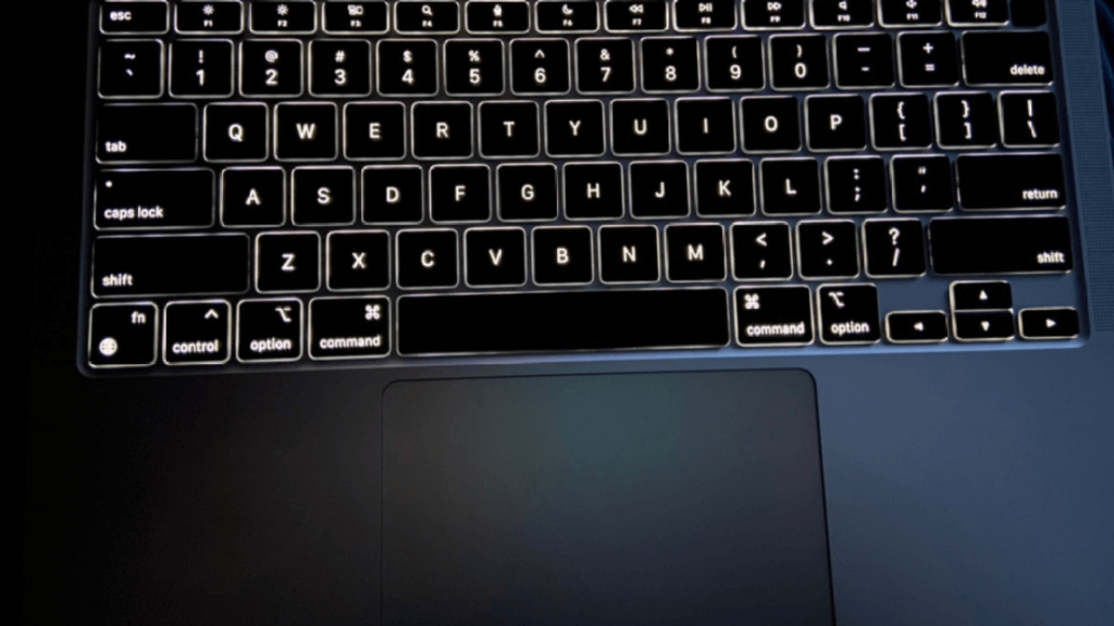 Macbook Air M1 Keyboard & Trackpad